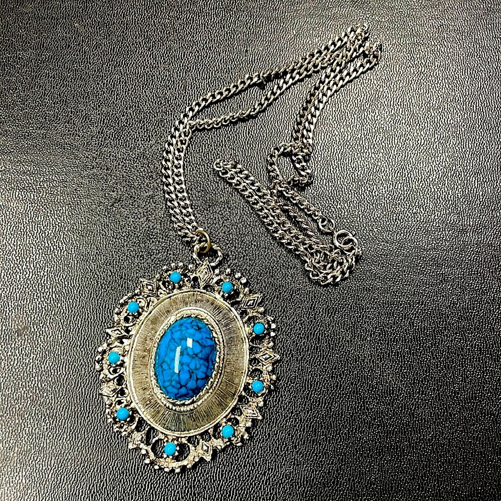 Silver Broach with Stones and chain